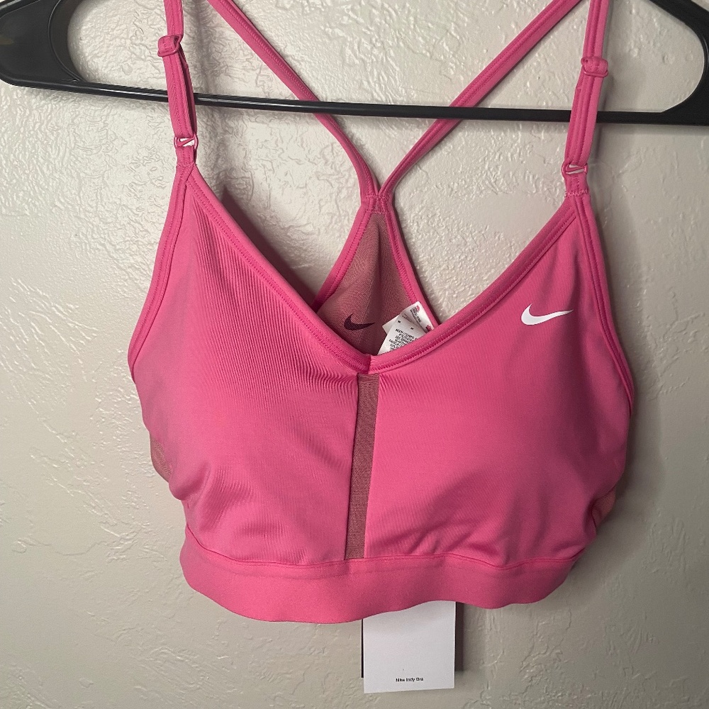 NWT Pink Women's Nike Indy Bra Size Medium - Picture 3 of 5